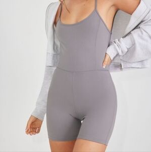NWT Garage Size P/Small Maia Active Romper In Smoked Out Gray!!